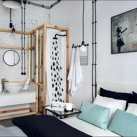 P&o Loft Center Апартаменты *